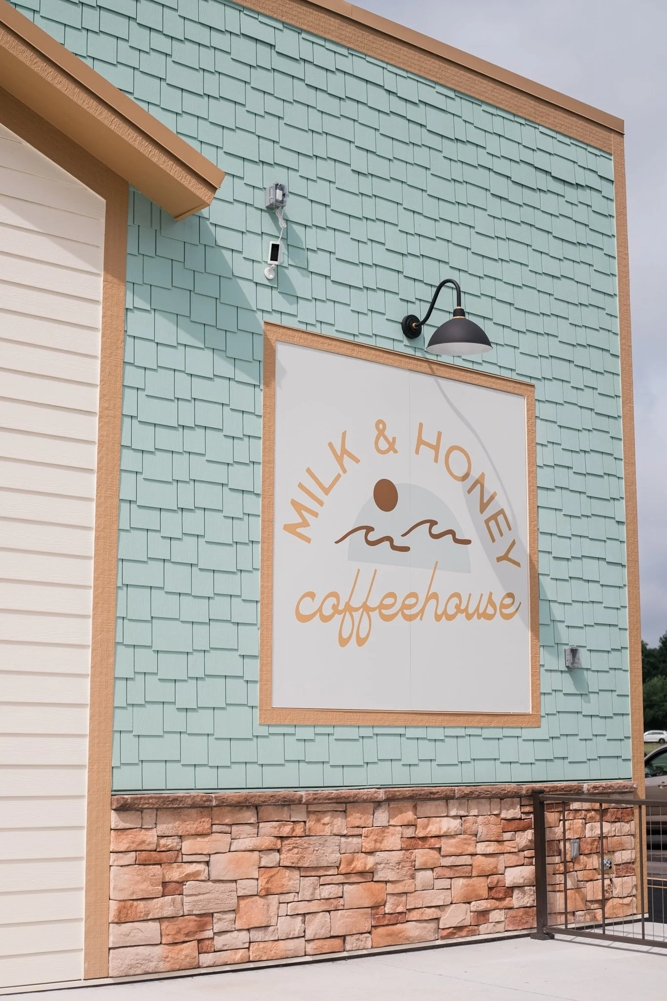 Milk & Honey Coffeehouse in Indianapolis, IN (3)
