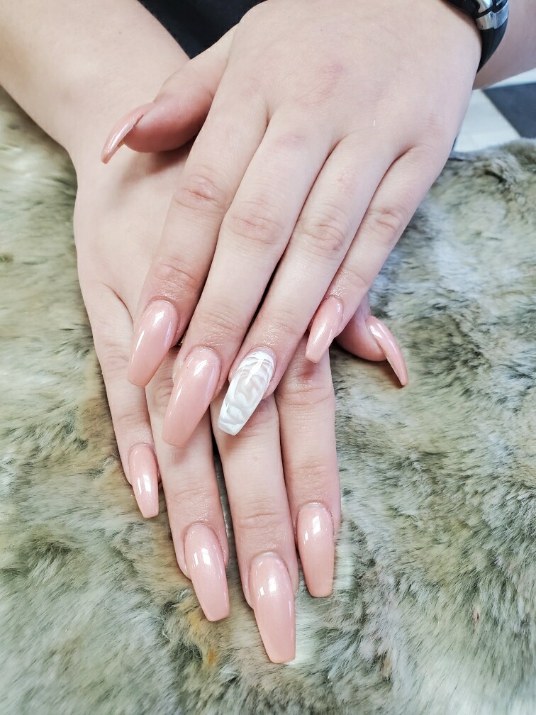 Pro-File Nails & Spa in Woodland, CA (2)