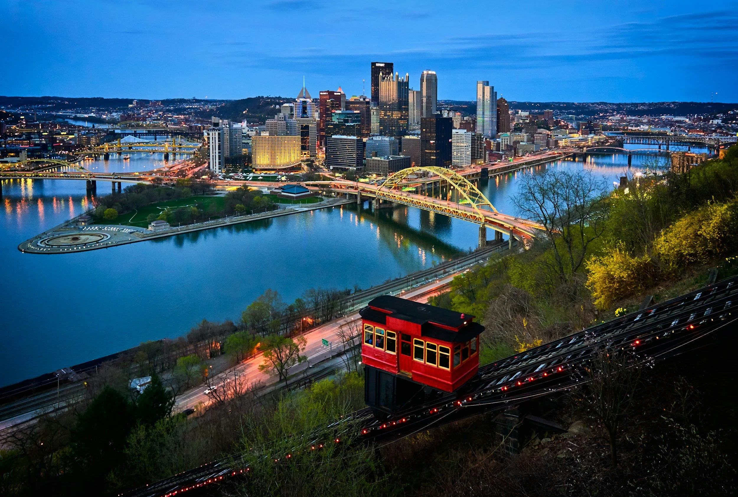 Krista Lorenzo | Pittsburgh Realtor | Coldwell Banker Realty in Pittsburgh, PA (5)
