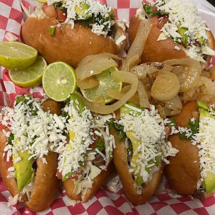 Vicky's taqueria y mas in Raymondville, TX