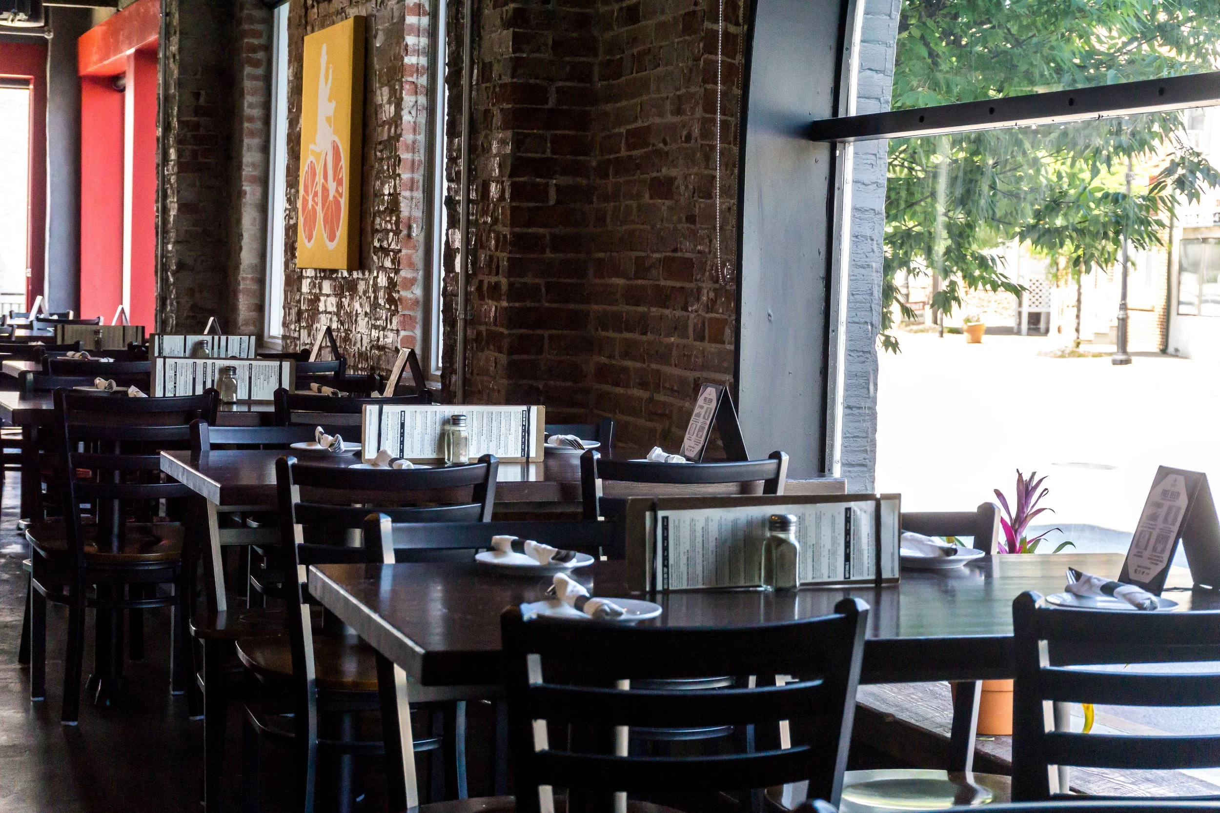 Puddlers Kitchen & Tap in Bridgeport, PA (4)