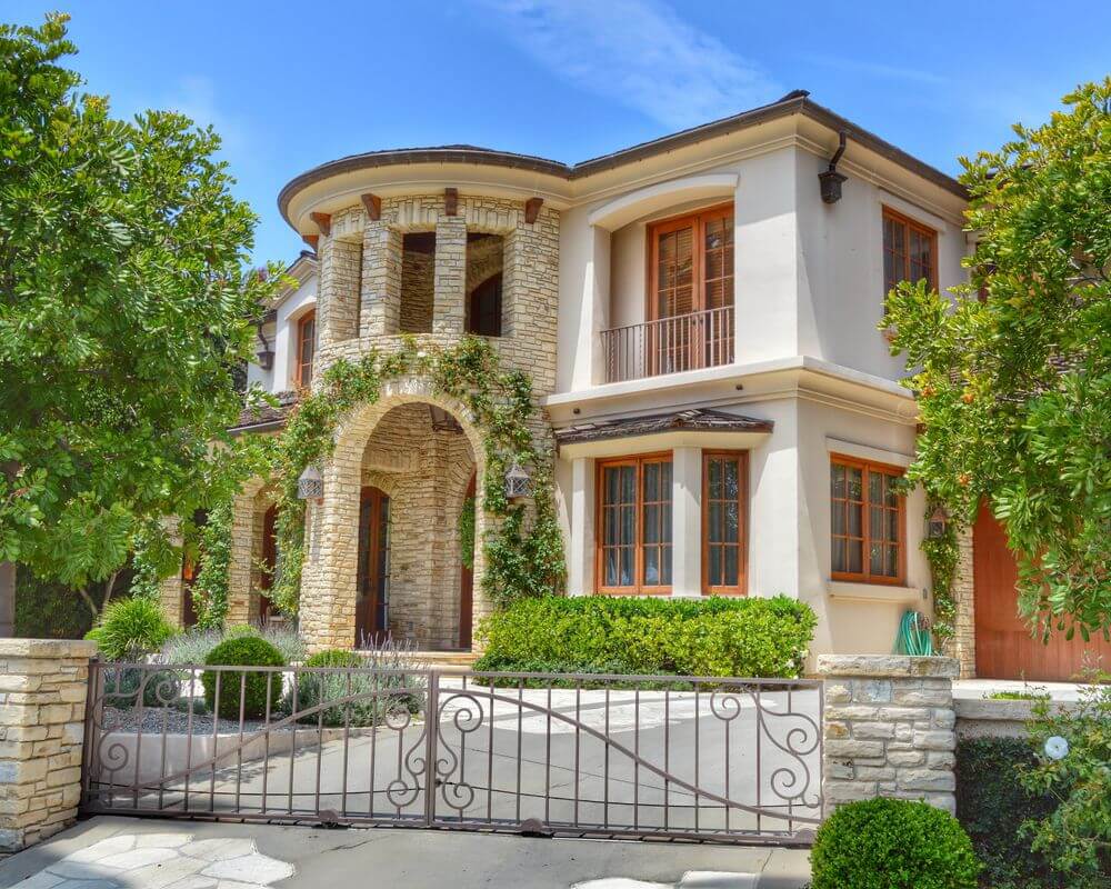 Real Estate Agent Reedley - Robert Jimenez in Reedley, CA (2)