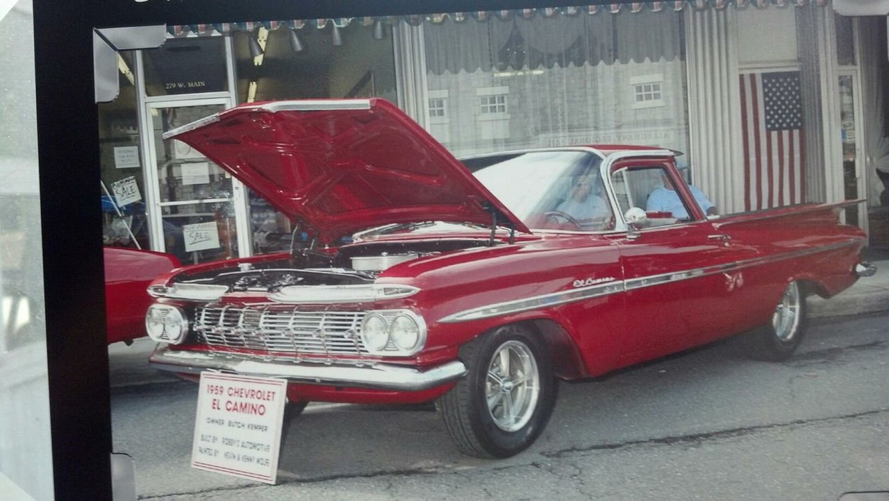 Robby's Automotive in Covington, VA