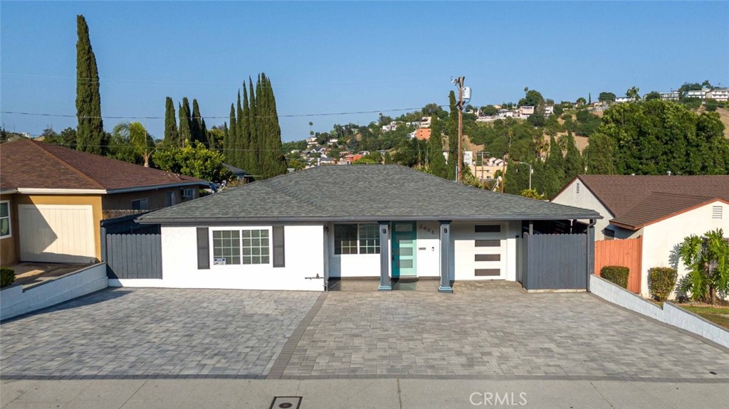 Martin & Mike Properties - Top Brokers by JohnHart Real Estate in Burbank, CA (5)