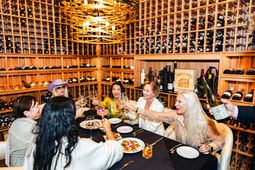 Wildest Restaurant & Bar in Palm Desert, CA (4)