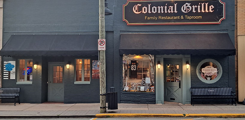 Colonial Grille Restaurant and Taproom in Irwin, PA (3)