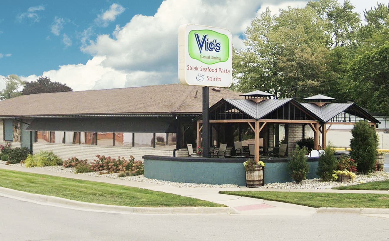 Vic's Casual Dining in Southgate, MI (6)