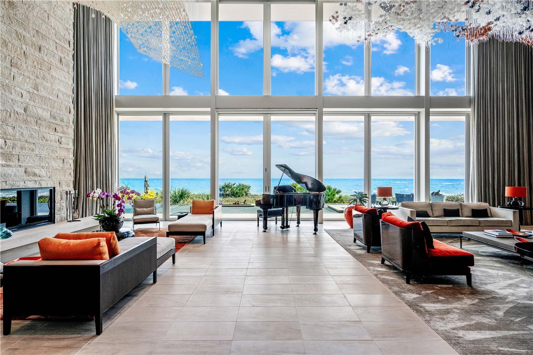 Kristin Dobson Top Luxury Realtor in Vero Beach, FL (4)