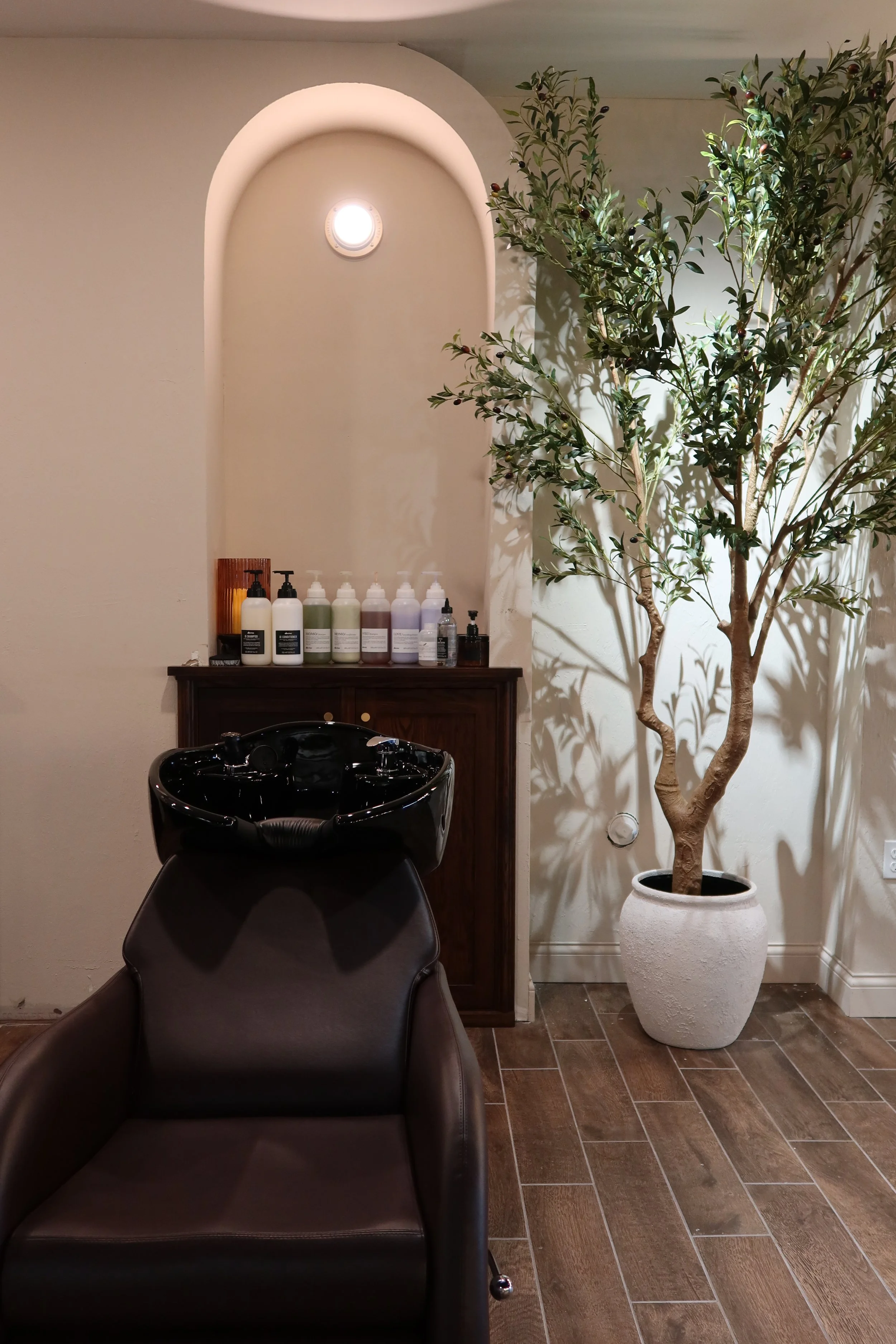 HoneyGirl Blowout Bar in Canton, OH (4)