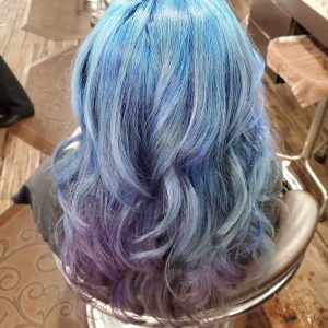 Dalila's beauty salon in Pomona, CA (2)