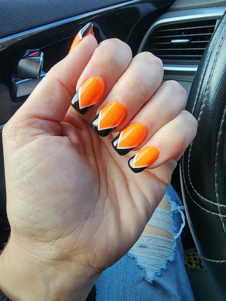 N Y Nail in Piqua, OH