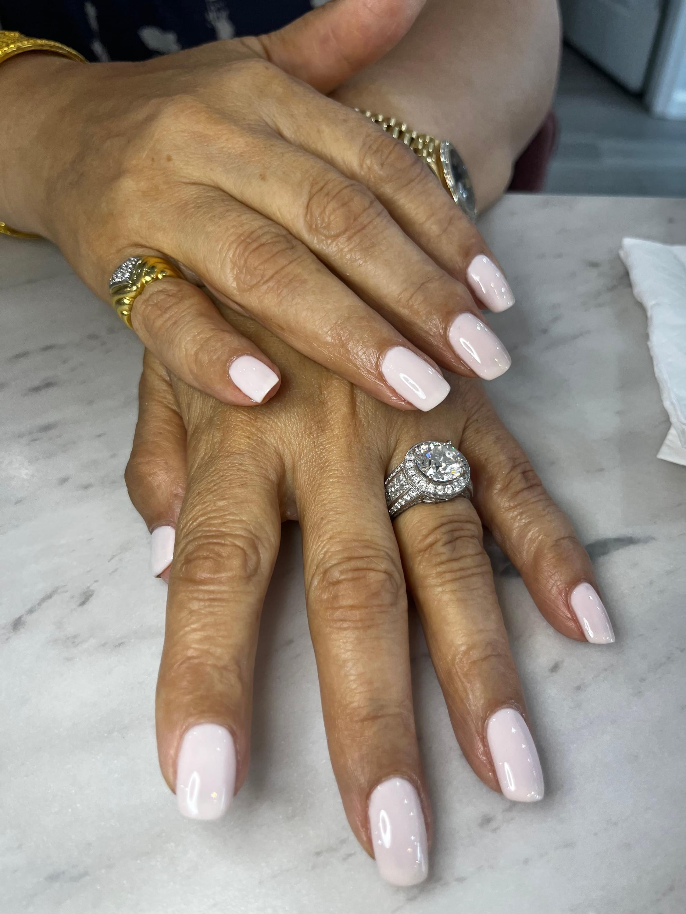 N2 natural nails in Williamsburg, VA (5)