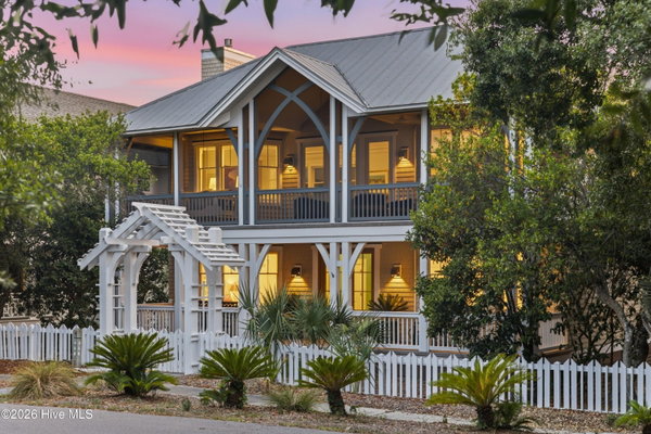 Jeanette Sanderson, Creekmore Realty Group by eXp Realty in Holden Beach, NC (3)