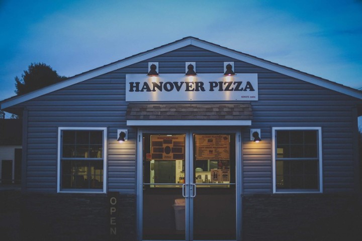 Hanover Pizza & Ice Cream Unlimited in Newark, OH