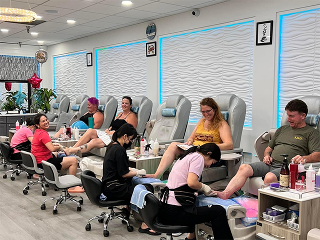 Nails Tech in Pasadena, MD (2)