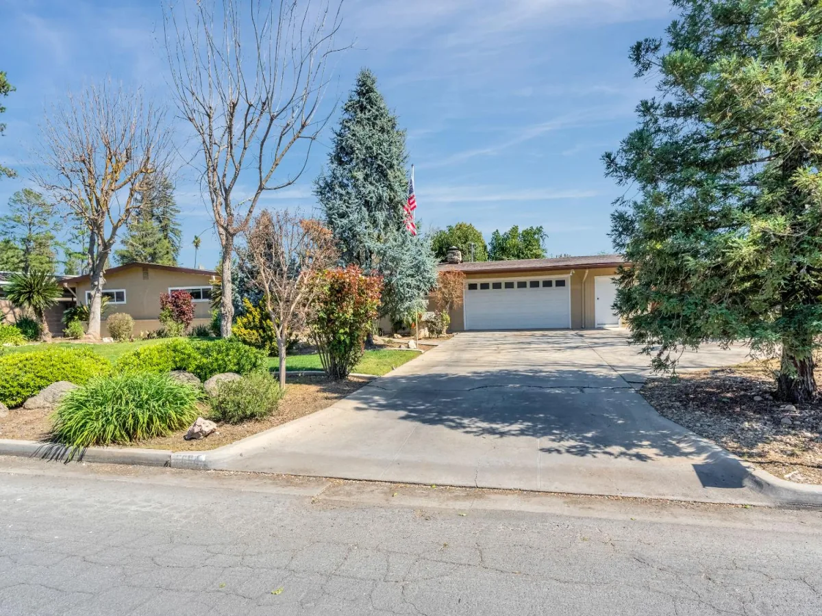 Premier Plus Real Estate Company in Fresno, CA (4)