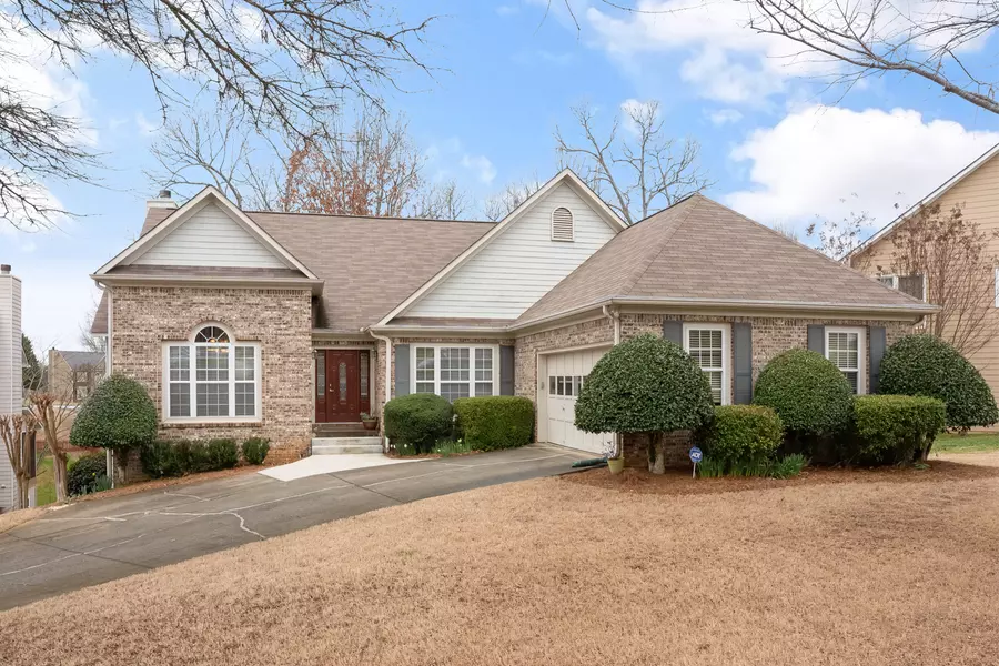 Home with Sherry Team in Alpharetta, GA (6)
