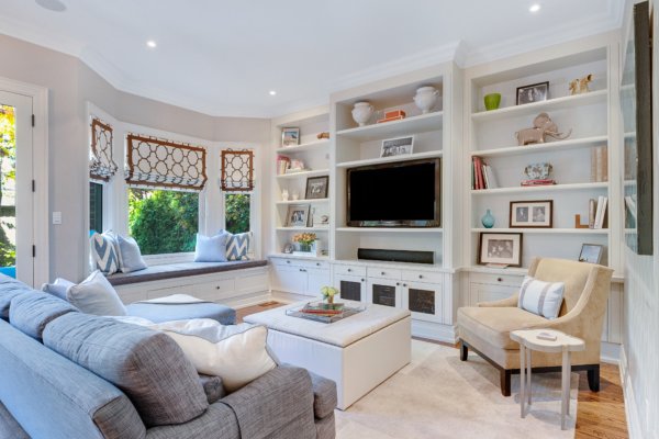 Home & Hearth Real Estate in Rockville Centre, NY (4)