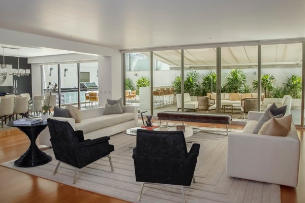 Home & Hearth Real Estate in Rockville Centre, NY (6)