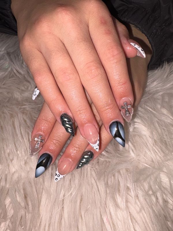 The Nail Nook & Co in Akron, OH