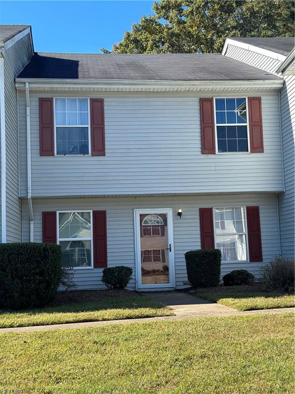 Salyer Wilmoth Homes Team, Real Estate Agent brokered by Atlantic Sotheby's -Residential Realtor in Chesapeake, VA (5)
