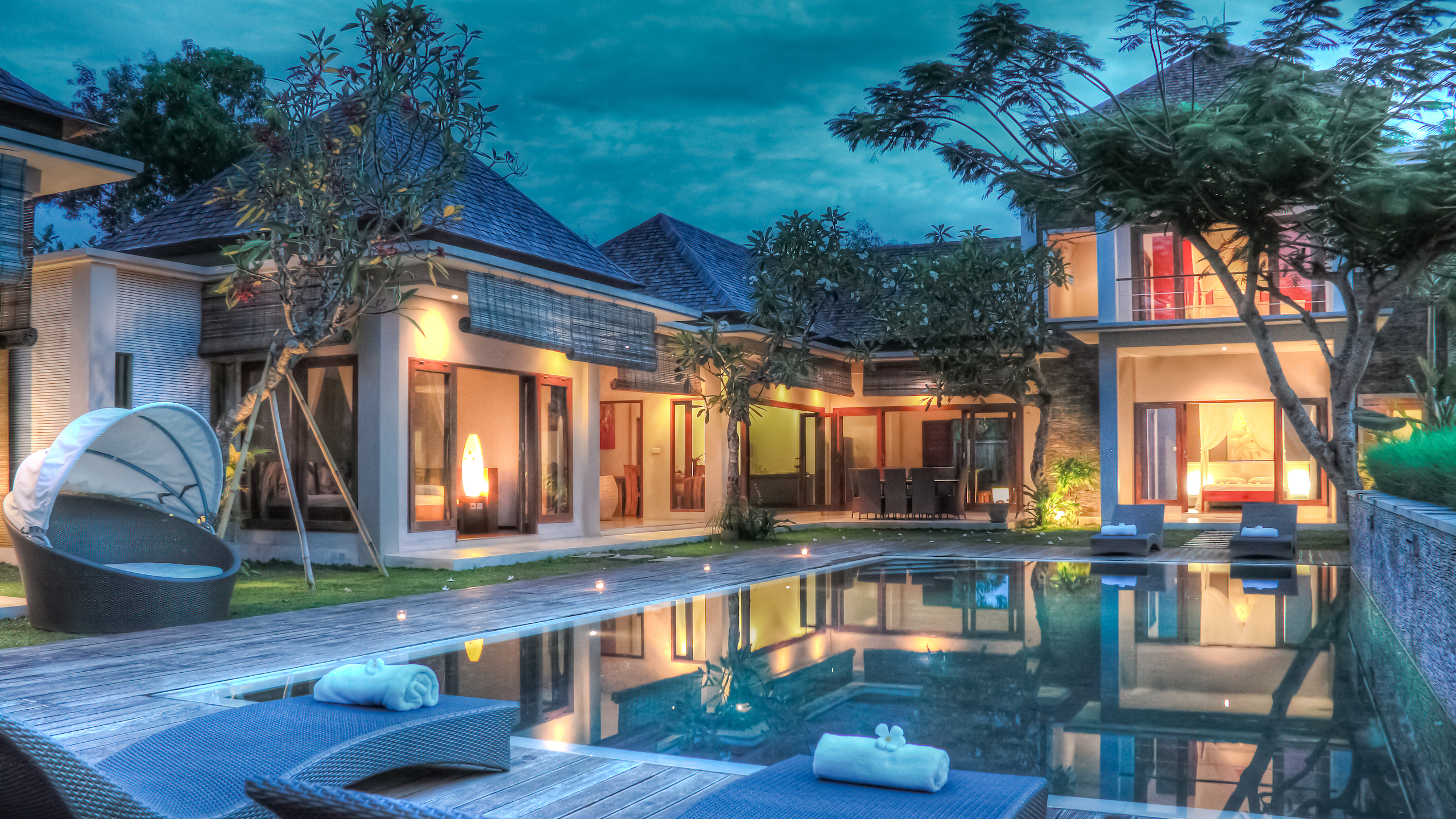 Joy McGraw - Real Estate Refined in Dunwoody, GA