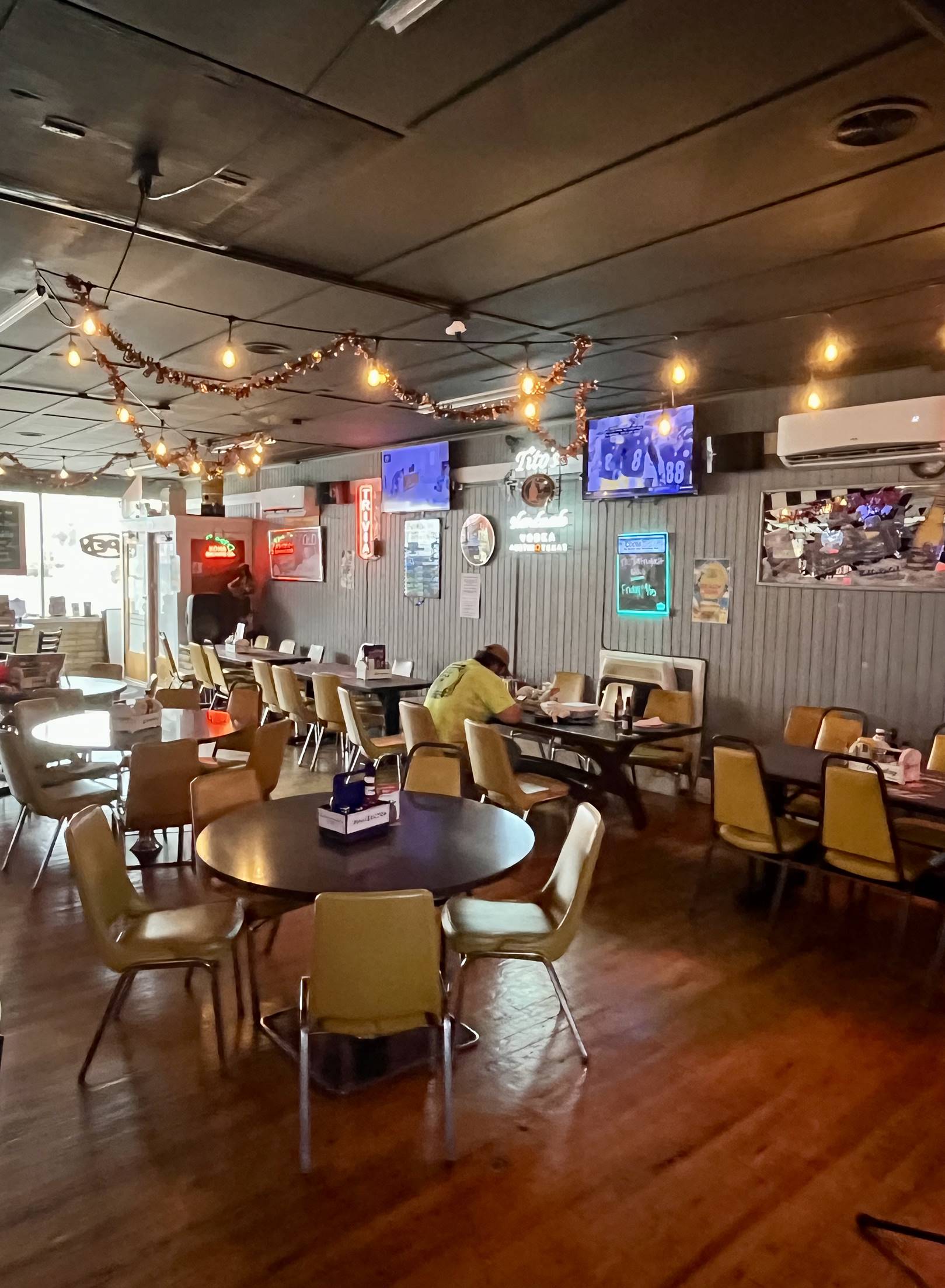 Rossville Water Pub in Rossville, IN (4)
