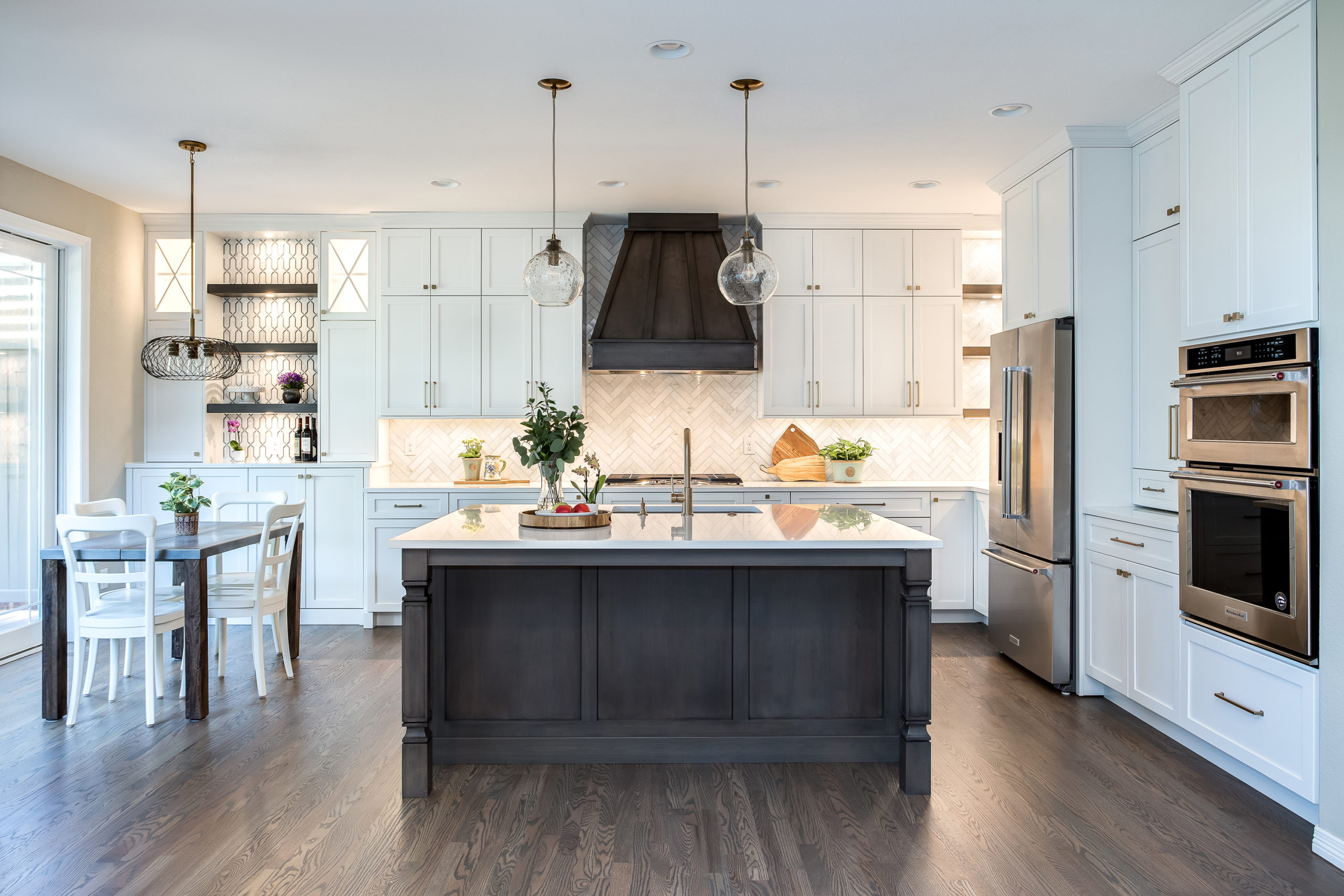Kitchen and Bath Cabinets Center in Lincolnwood, IL