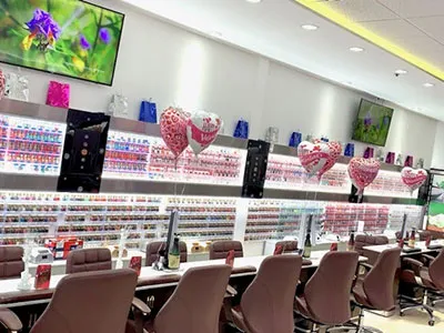 Lee Nails & Spa in Chicago, IL (6)