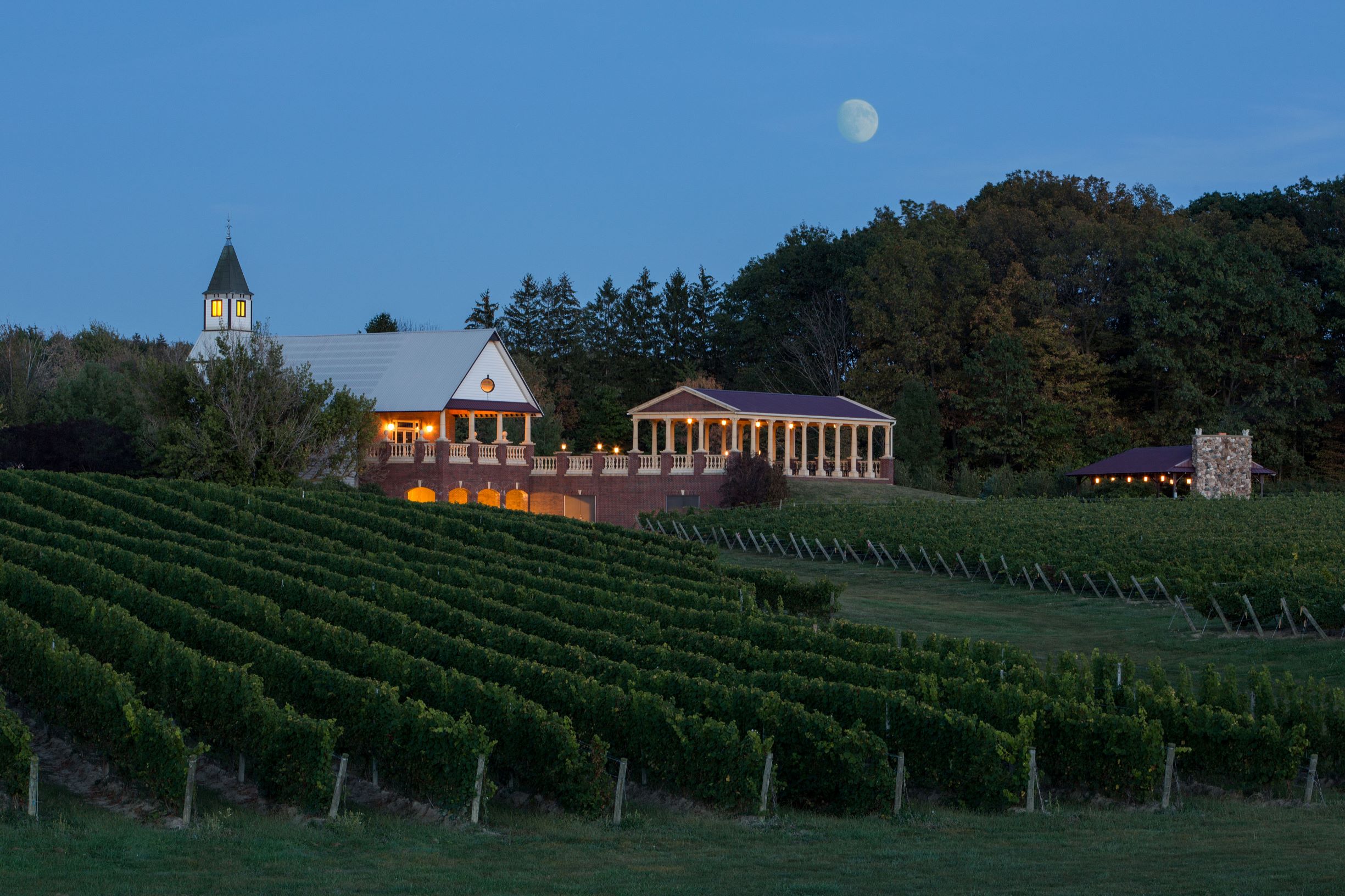 South River Vineyard in Geneva, OH