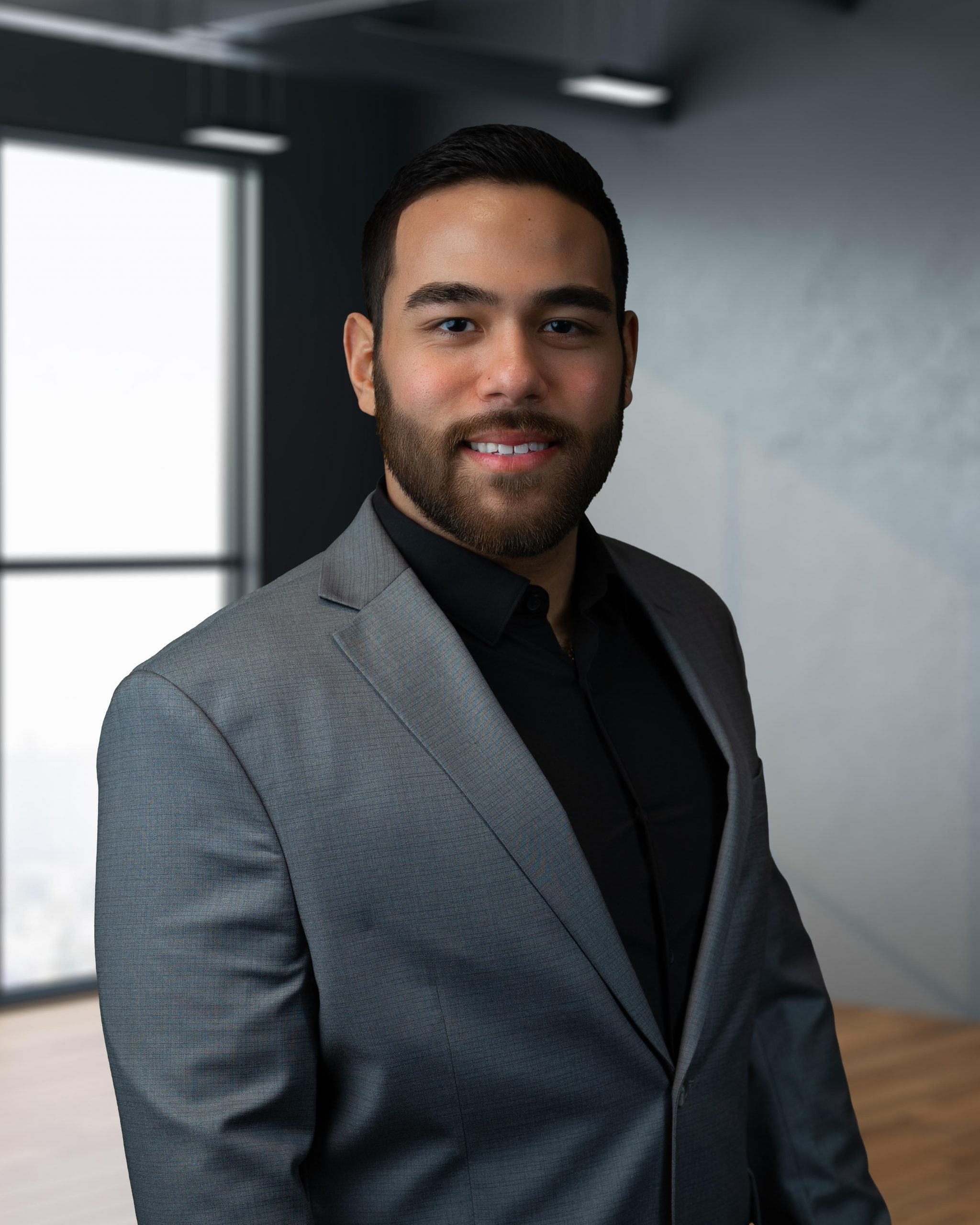 Luis Gonzalez - Coldwell Banker Realty in La Grange, IL