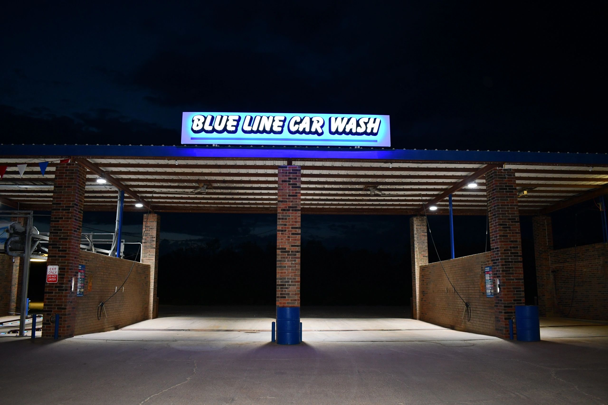 Blue Line Car Wash in Albany, TX