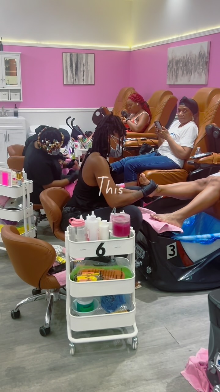 Applause HD Nail Salon & Spa in Charlotte, NC (2)