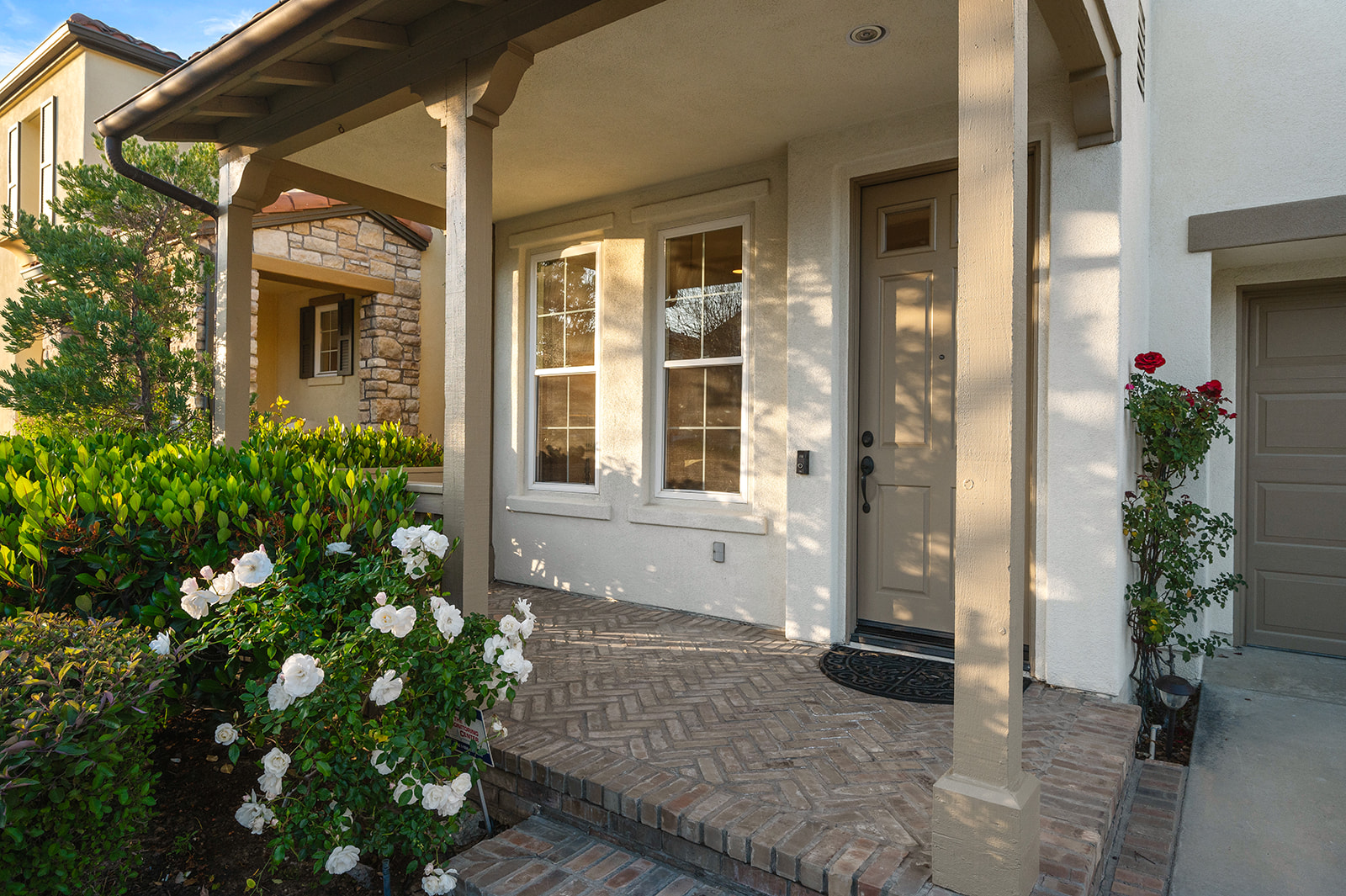 Hawk & Dove Real Estate Group - Melisa Yeo in Fullerton, CA