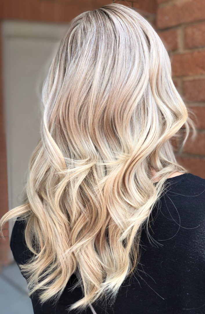 Salon 1738 in Trinity, FL