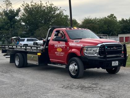 Murphy's 24-Hr Wrecker Service, LLC in Hamilton, TX (5)