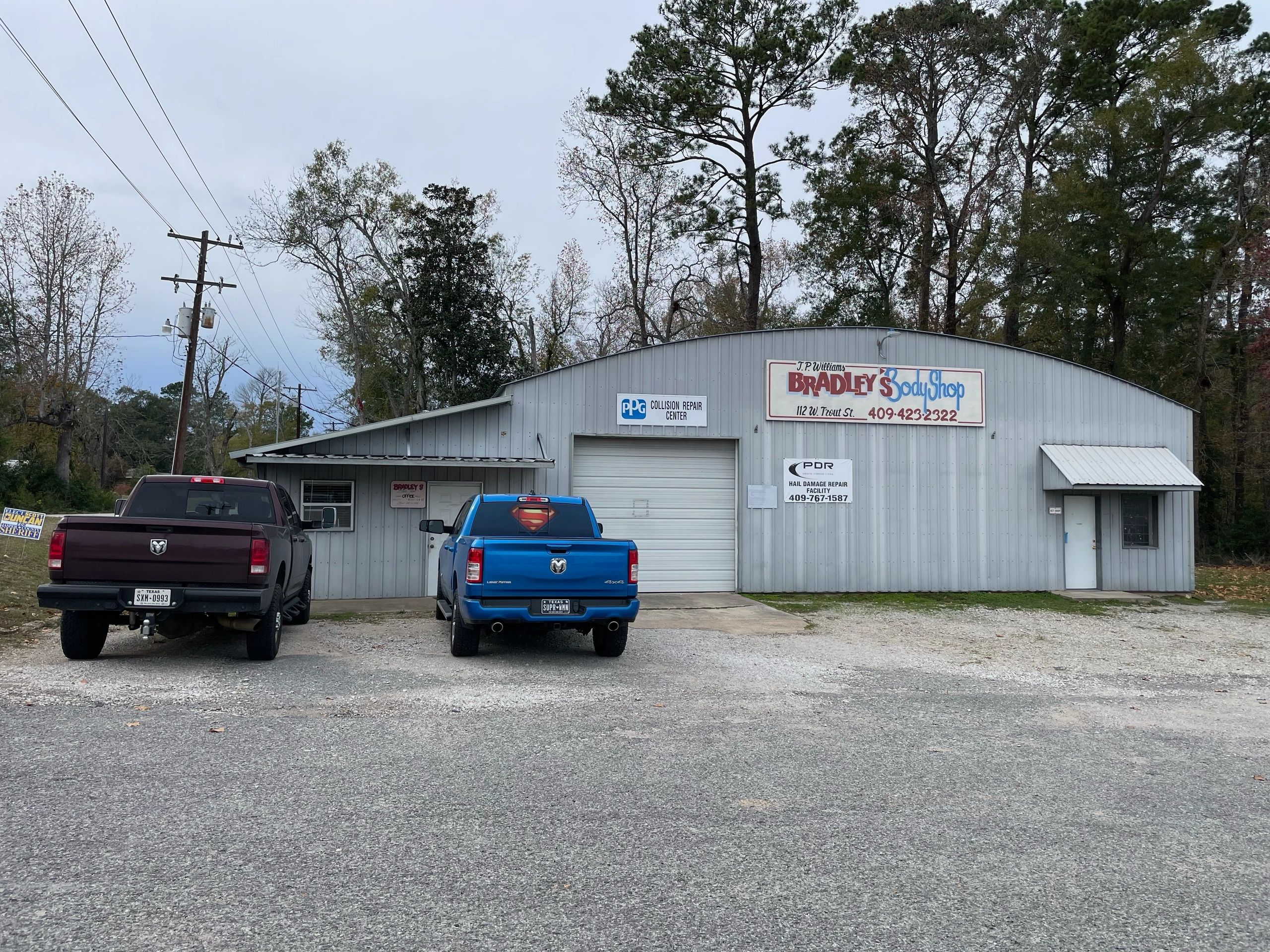 Ed Bradley's Paint & Body Shop in Kirbyville, TX