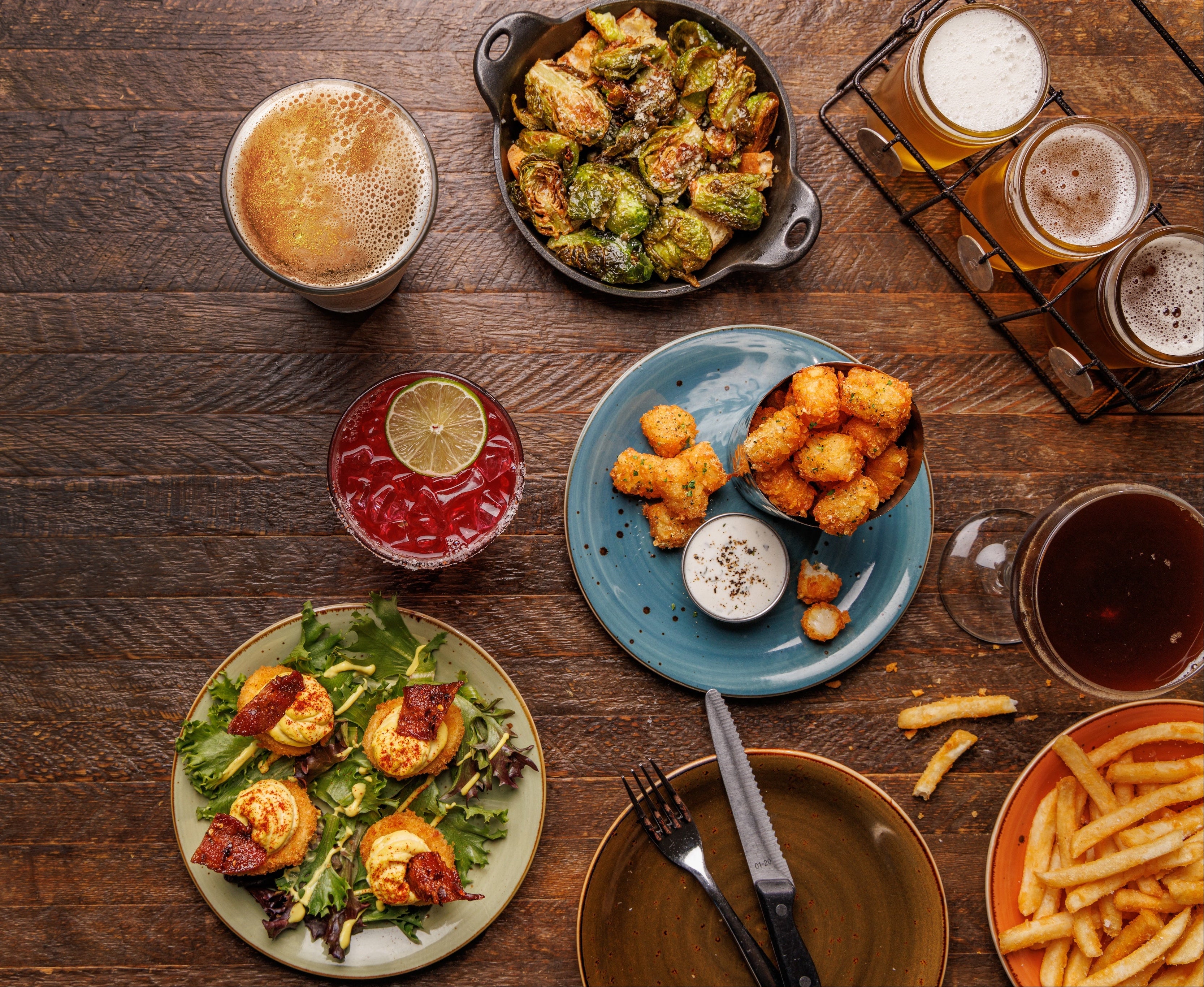 Lazy Dog Restaurant & Bar in Chantilly, VA (4)