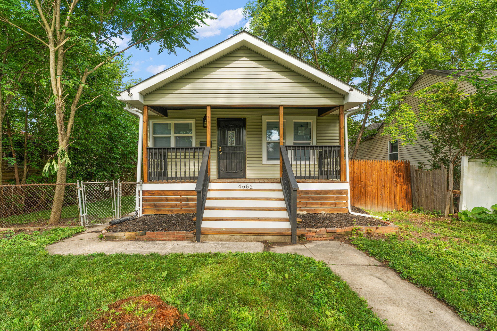 Brooke Metz, Realty Executives Premier in Schererville, IN (5)