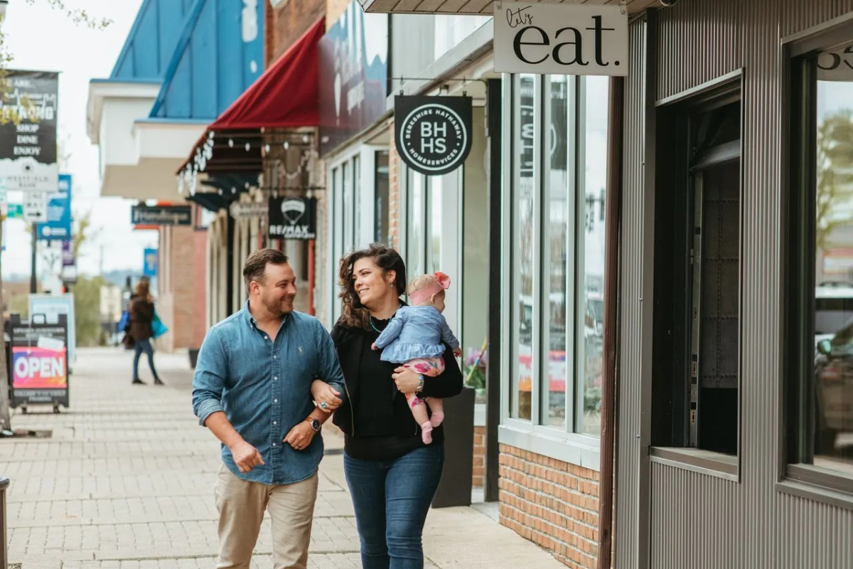 The Leaf Restaurant in Wooster, OH (2)