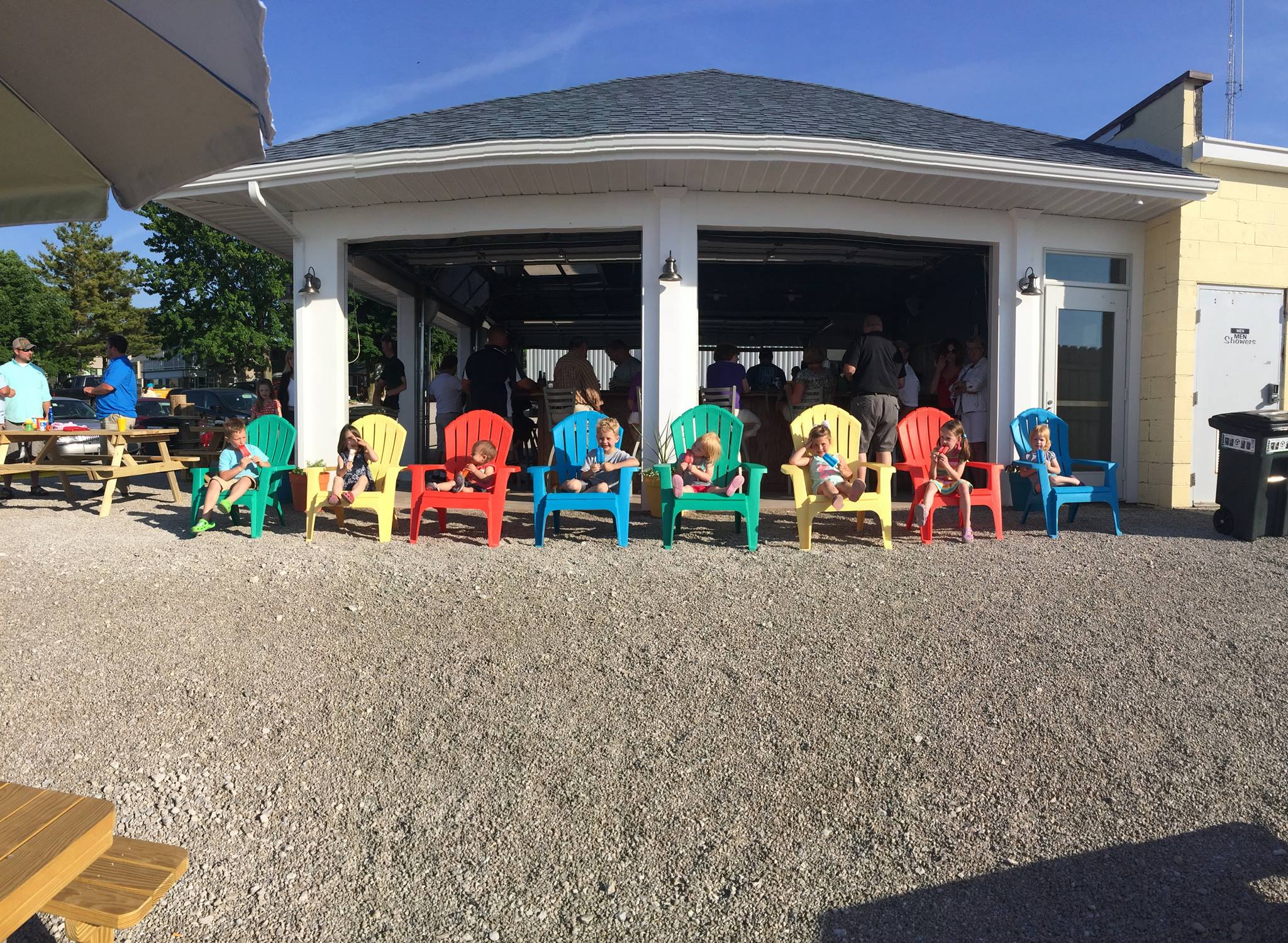 Hidden Beach Bar in Lakeside Marblehead, OH (2)