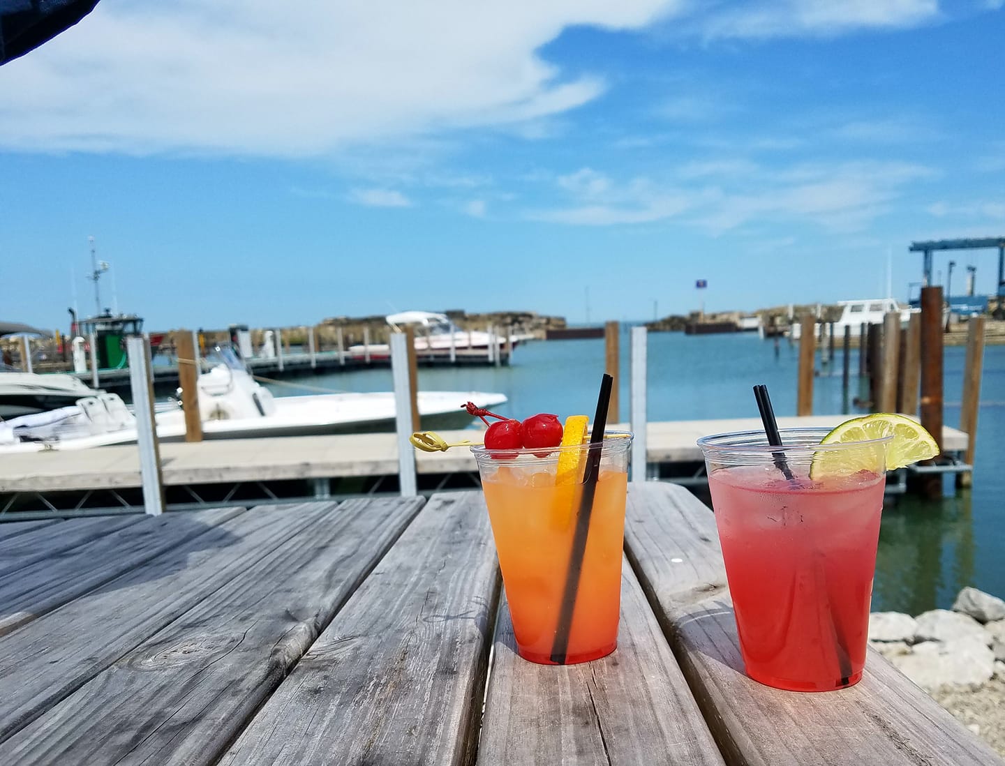 Hidden Beach Bar in Lakeside Marblehead, OH (5)