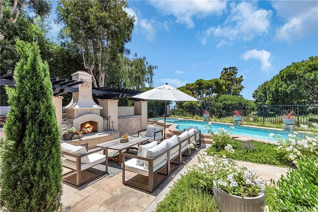 Ashkon Babaee, REALTOR | Ashkon Group Real Estate in Newport Beach, CA (4)