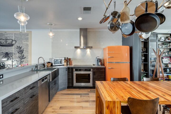 Adrian Roach, Realtor in Fulton, CA (3)