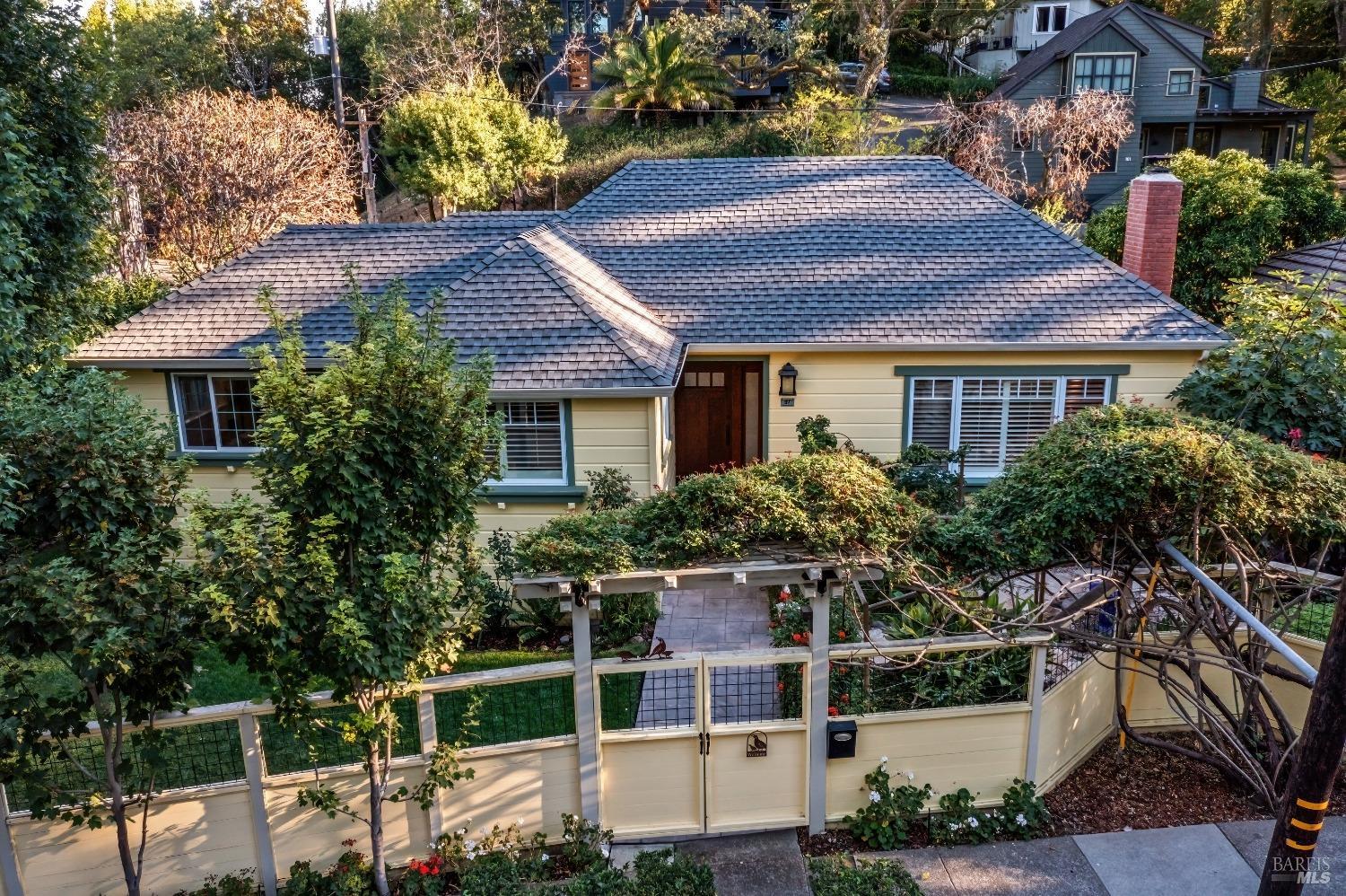 Annaliese Quisisem | Realtor | Ajility Real Estate in Rohnert Park, CA