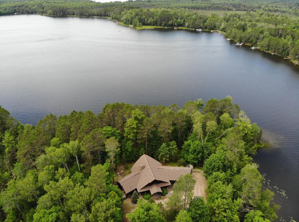 Jeremy Ryan - Eliason Realty of the North LLC in Eagle River, WI (4)