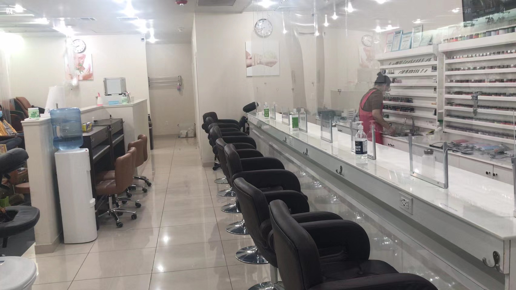 Color city nail spa in Jersey City, NJ (4)