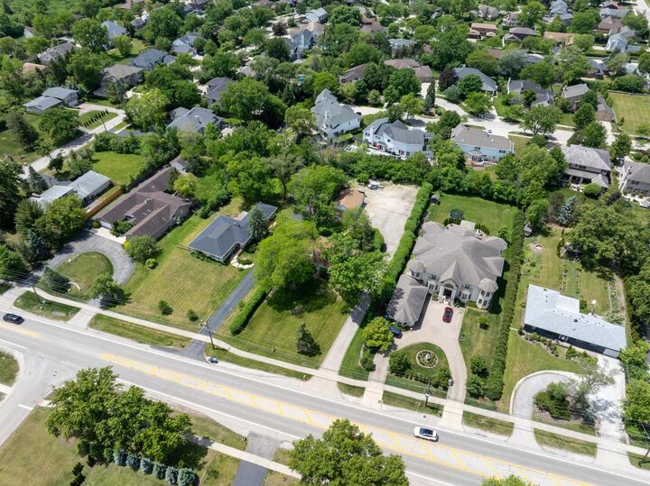 Katie Marx - Real Estate Broker, Coldwell Banker Residential Brokerage in Northbrook, IL (3)