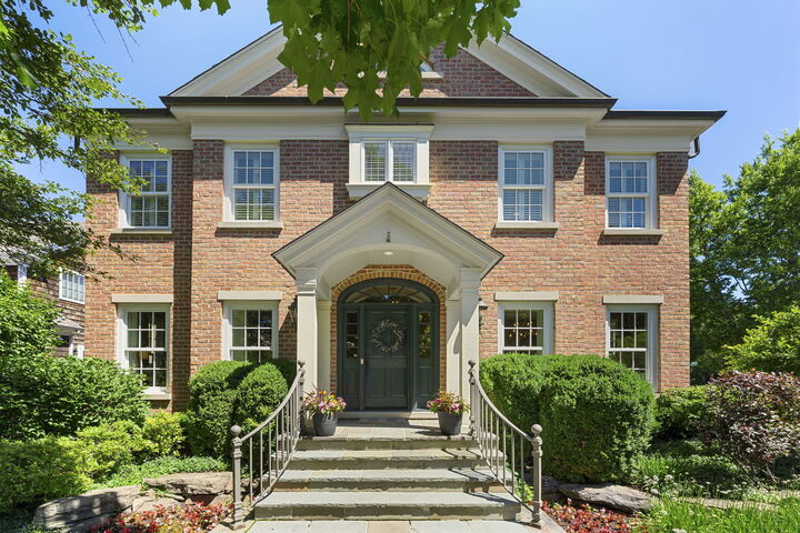 Katie Marx - Real Estate Broker, Coldwell Banker Residential Brokerage in Northbrook, IL (4)