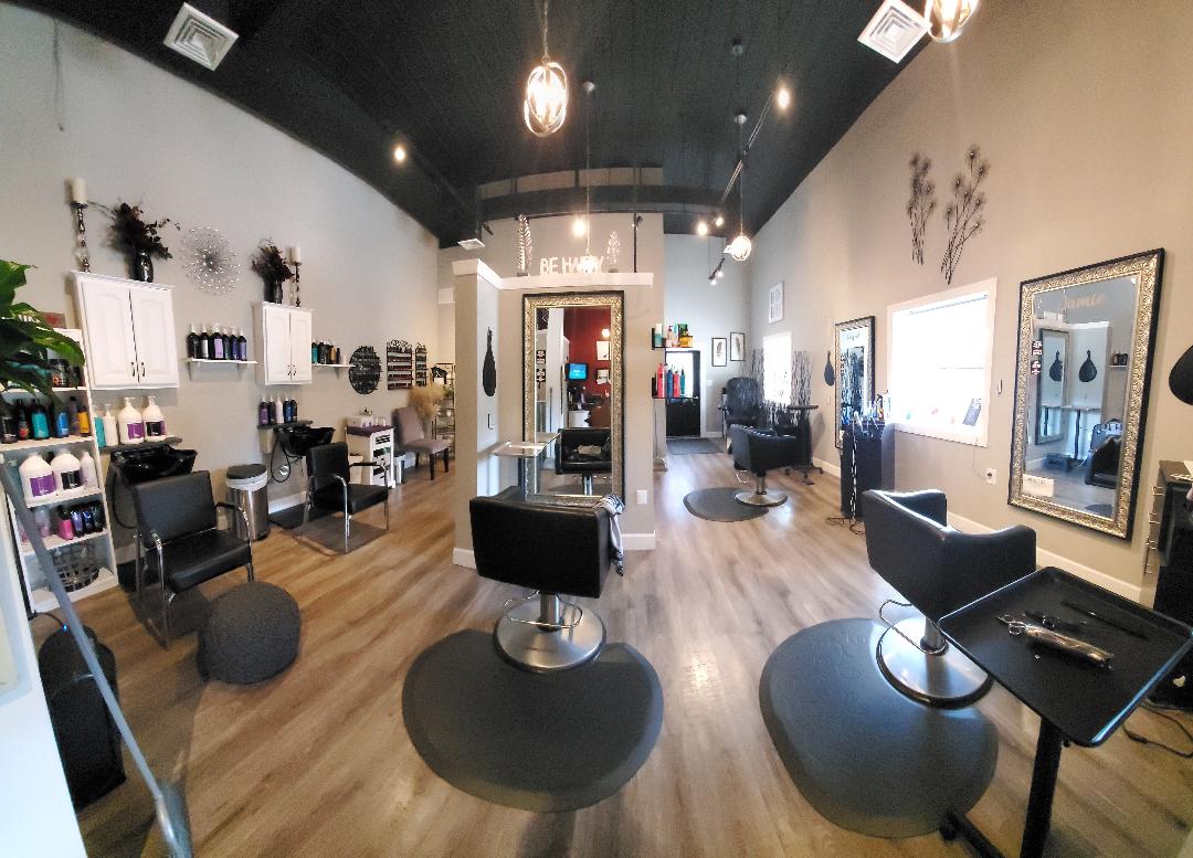 Feathered Salon in Palmyra, PA (5)